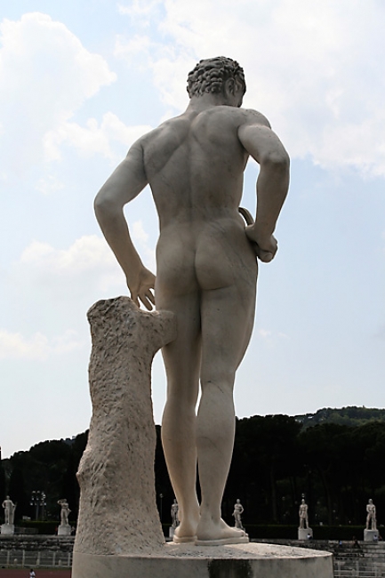 Stadio dei marmi 119